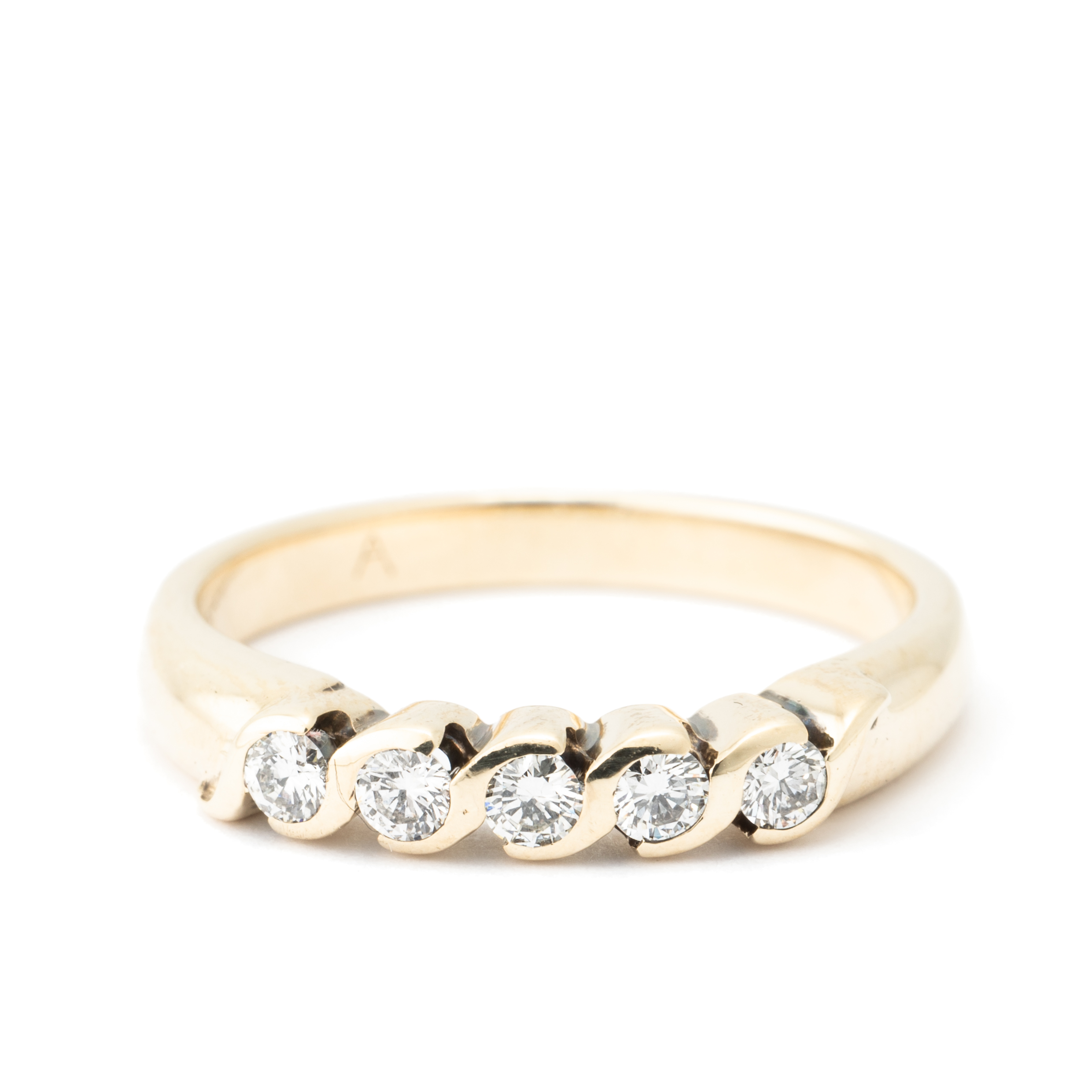 106 · 0.20 Carat Diamond 9ct gold Ring