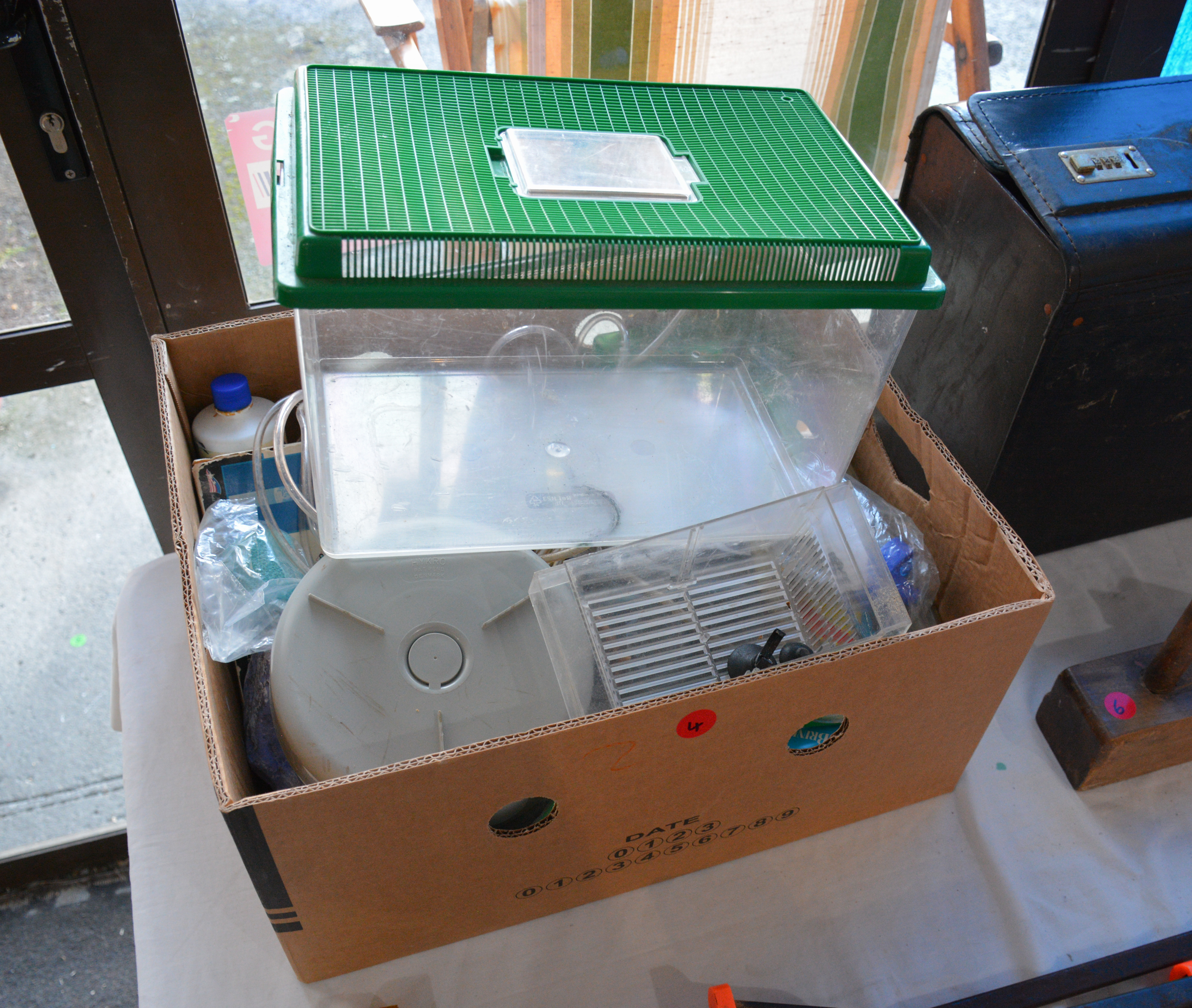Container of Fish Tank Gear — sold at auction in New Zealand for $15