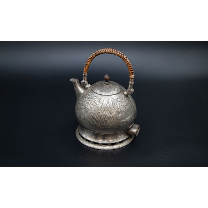 Peter Behrens for AEG - Electric kettle