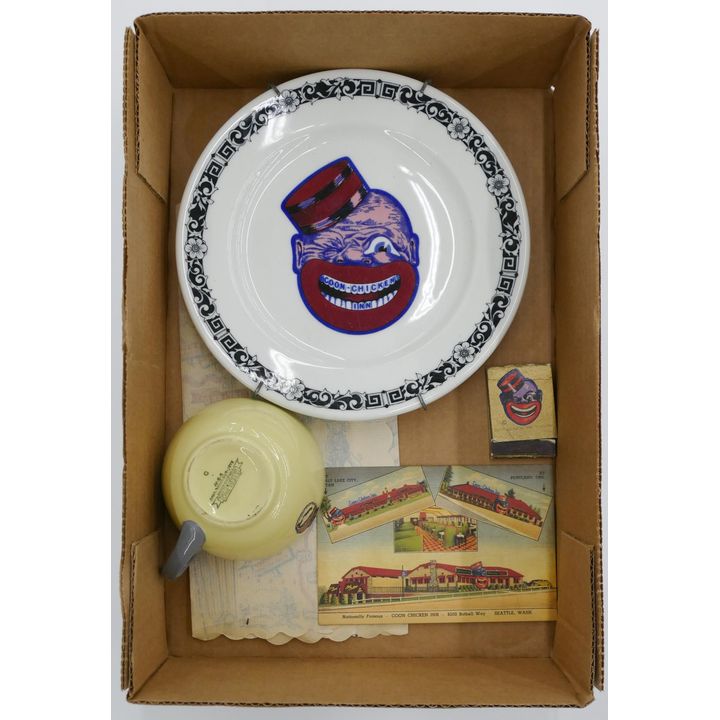 Box Original Coon Chicken Inn Plate etc.