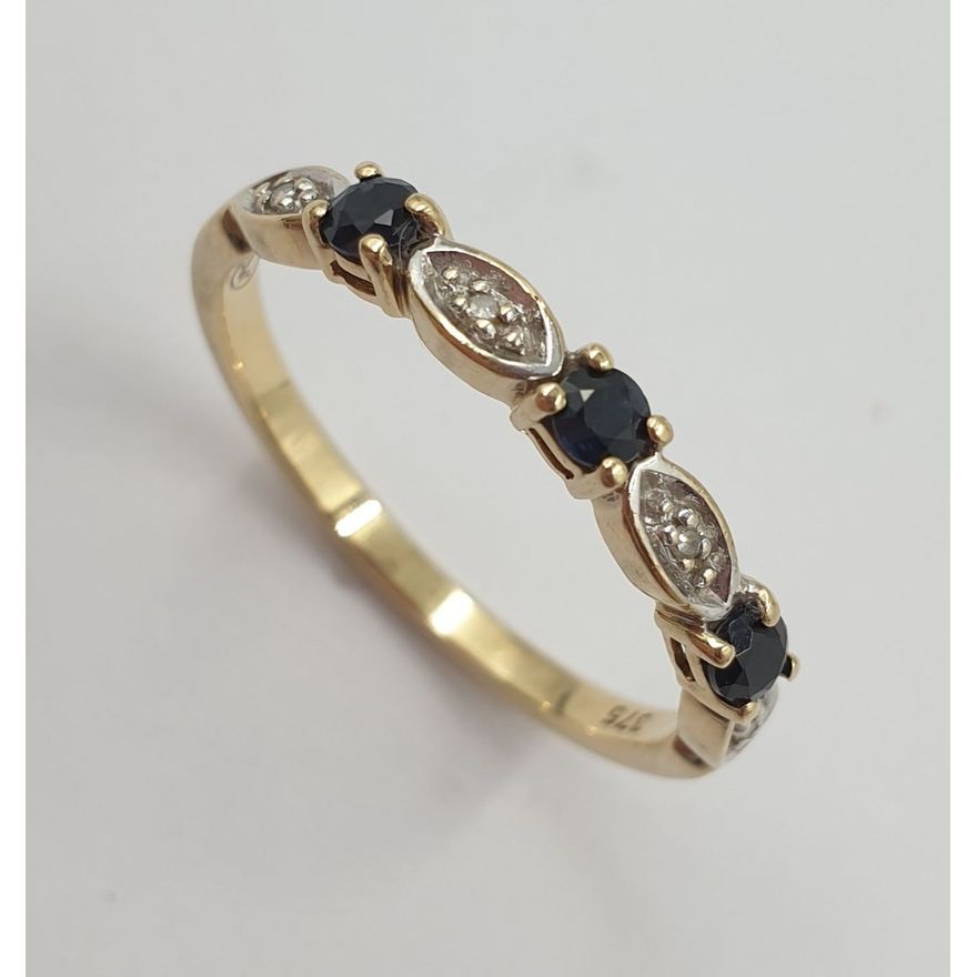 9ct Y/G Sapphire & Diamond Ring
