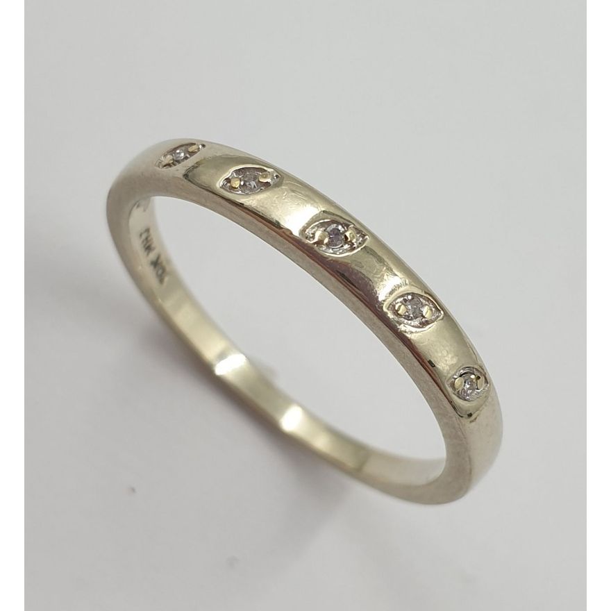 10ct W/G Diamond Ring