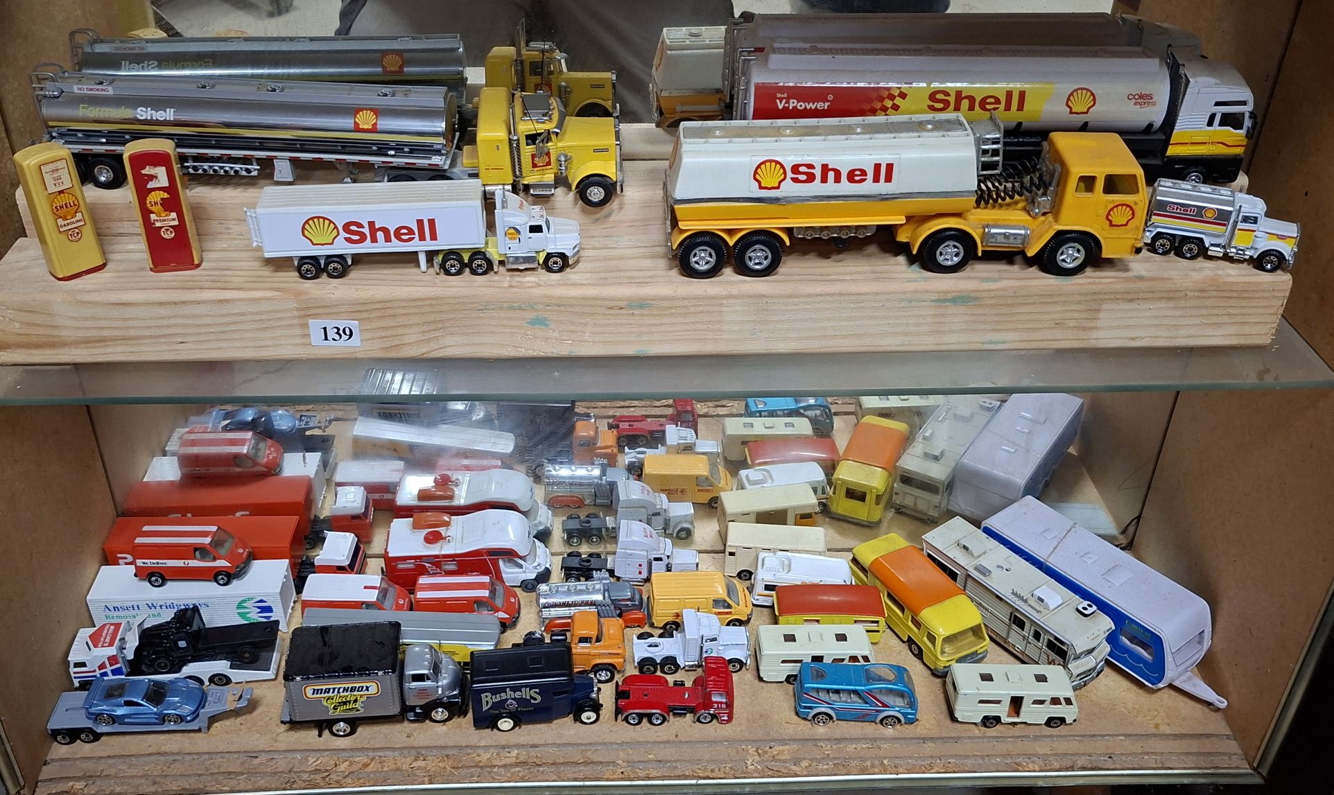 139 · DIE CAST TRUCKS AND CARS