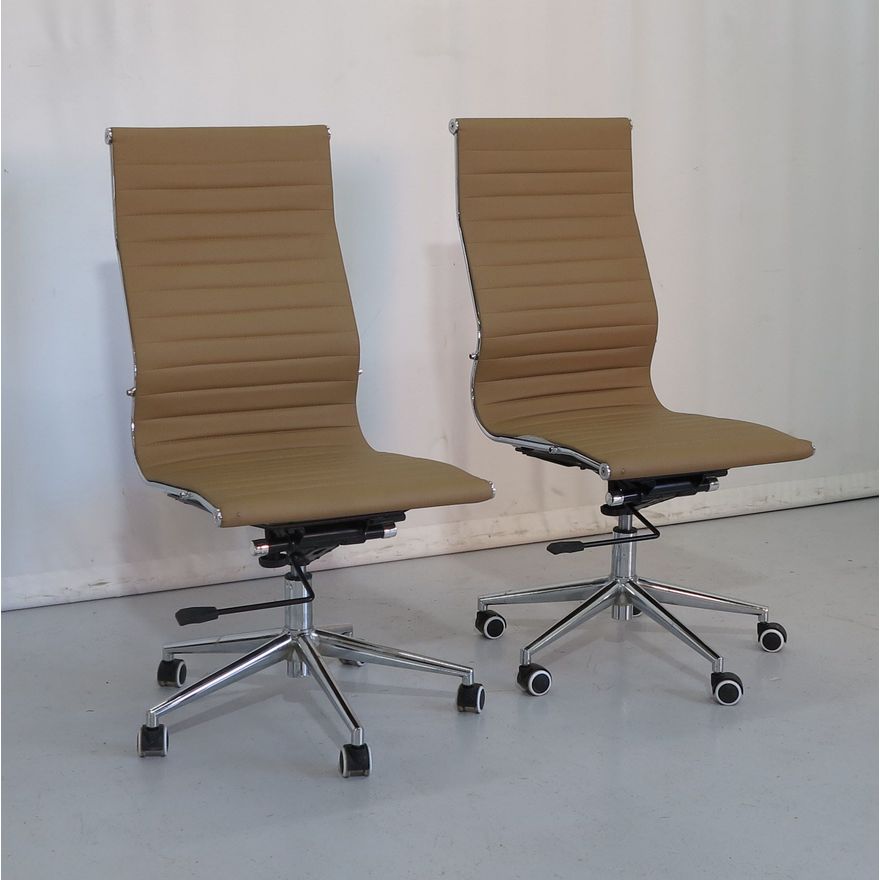 PAIR OF OFFICE CHAIRS