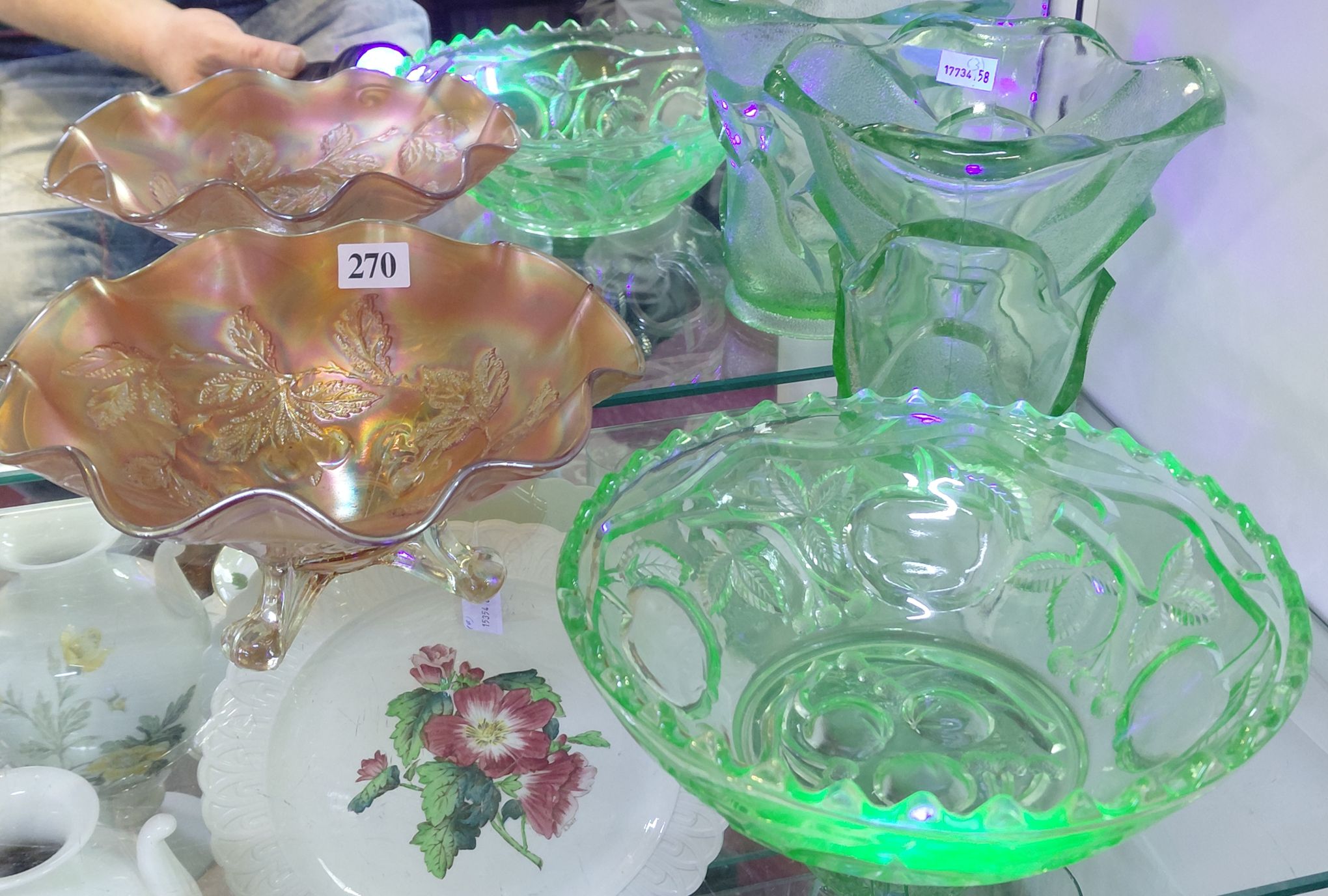 270 · DEPRESSION AND CARNIVAL GLASS