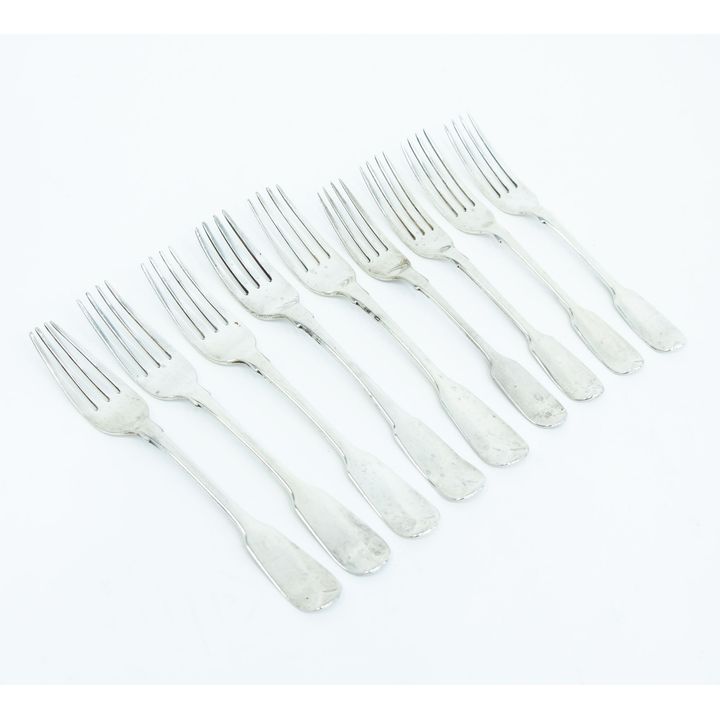 Nine silver Fiddle pattern dessert forks