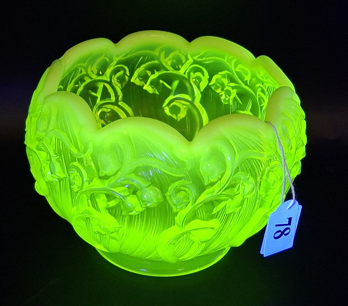 Fenton Citrine Uranium Glass Rose Bowl
