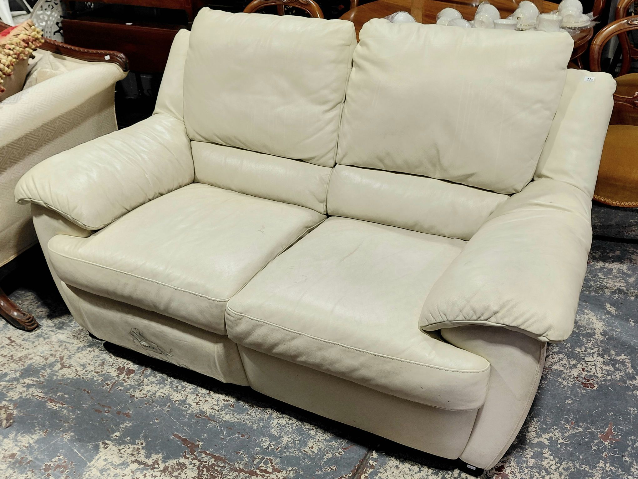 Natuzzi Leather Lounge
