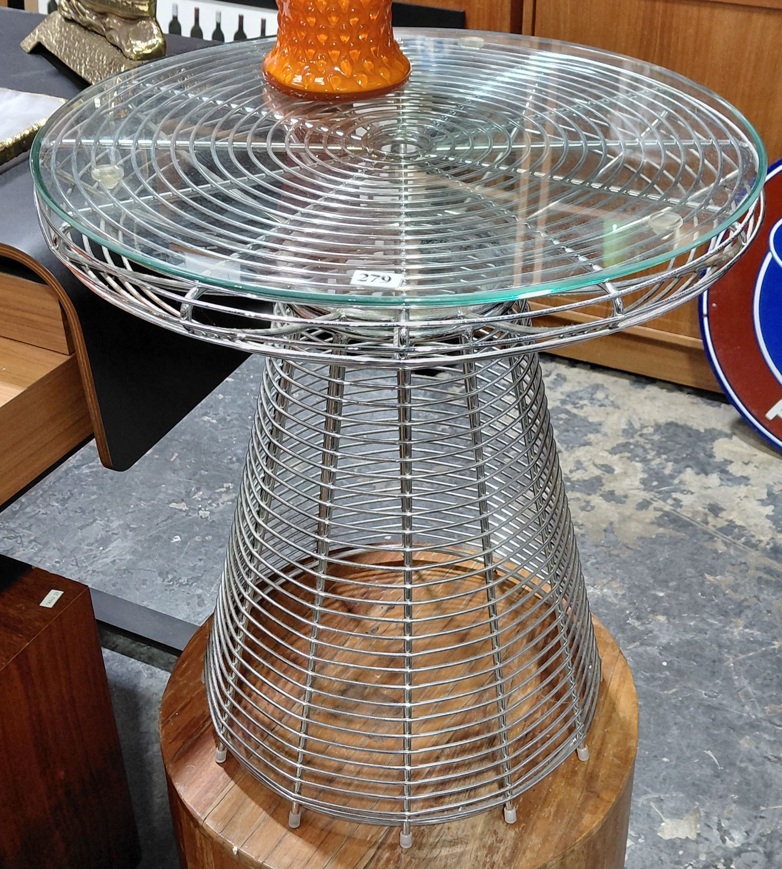 279 · CONTEMPORARY OCCASIONAL TABLE