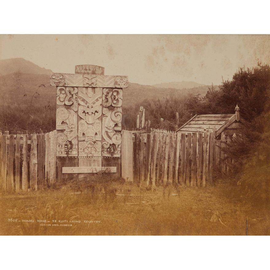 Burton Brothers 'Māori Tomb, Te Kuiti'