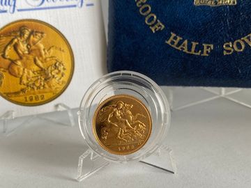 1982 ELIZABETH II PROOF GOLD HALF SOVEREIGN
