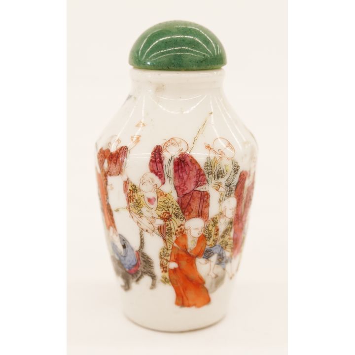 Chinese Qing Immortals Snuff Bottle