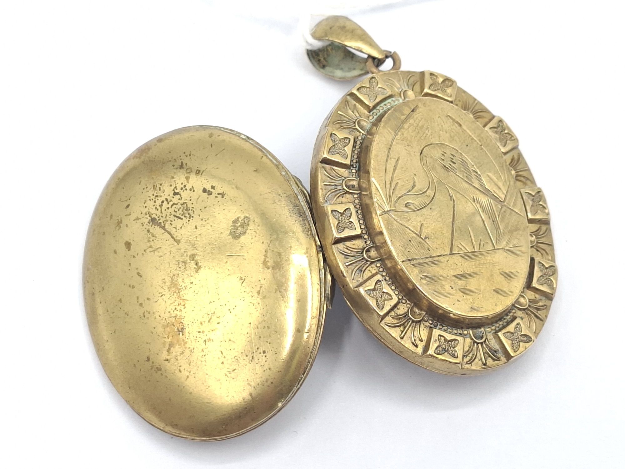 1069 · VICTORIAN DOUBLE PICTURE LOCKET