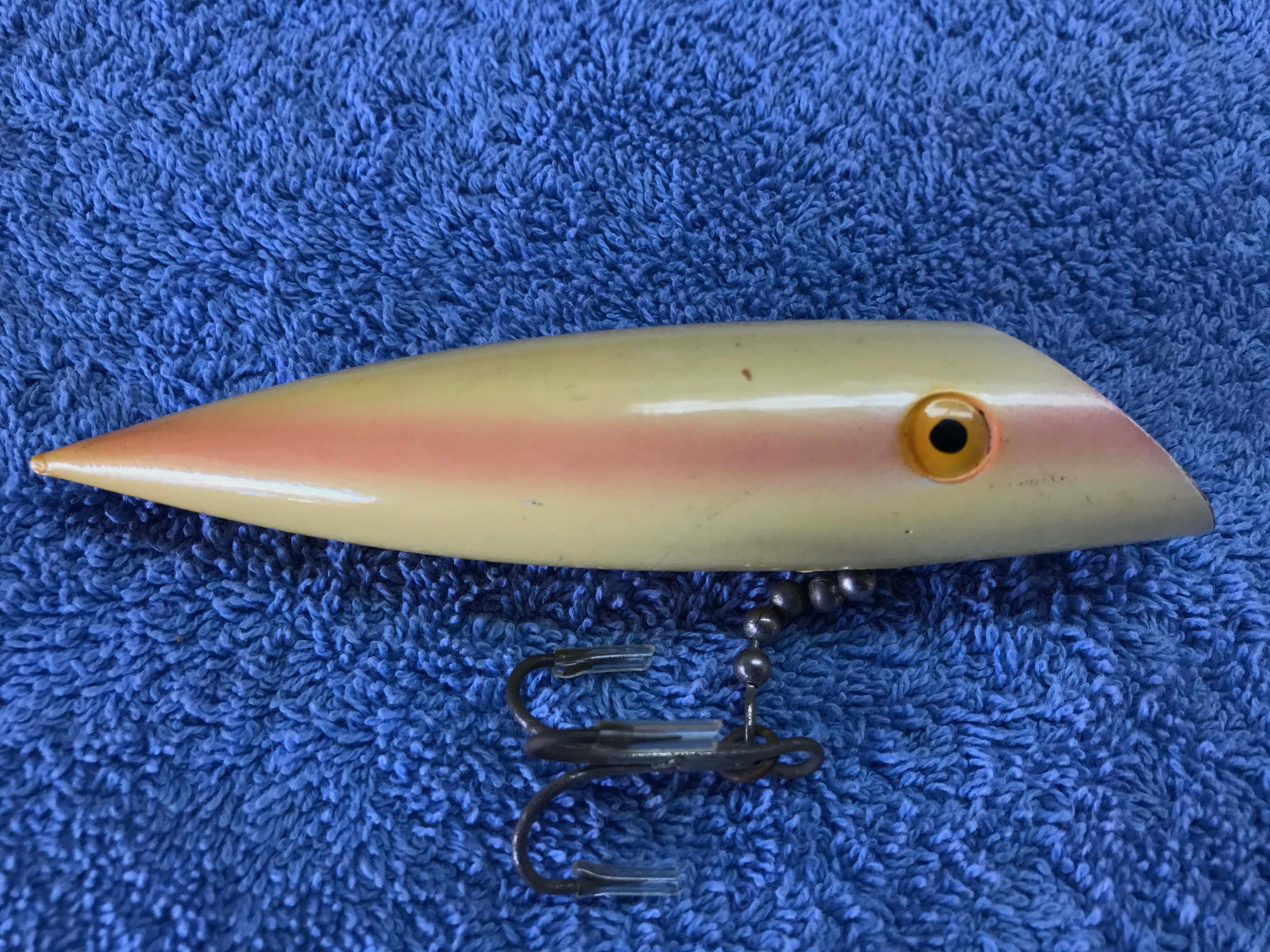 Lucky Louie Plastic Vintage Fishing Lures for sale