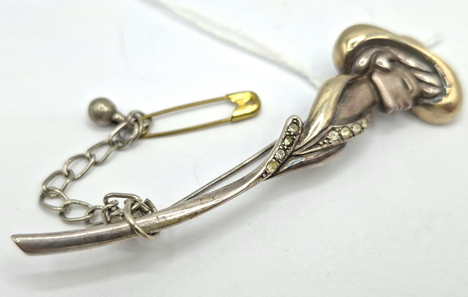 1033 · STERLING SILVER BROOCH