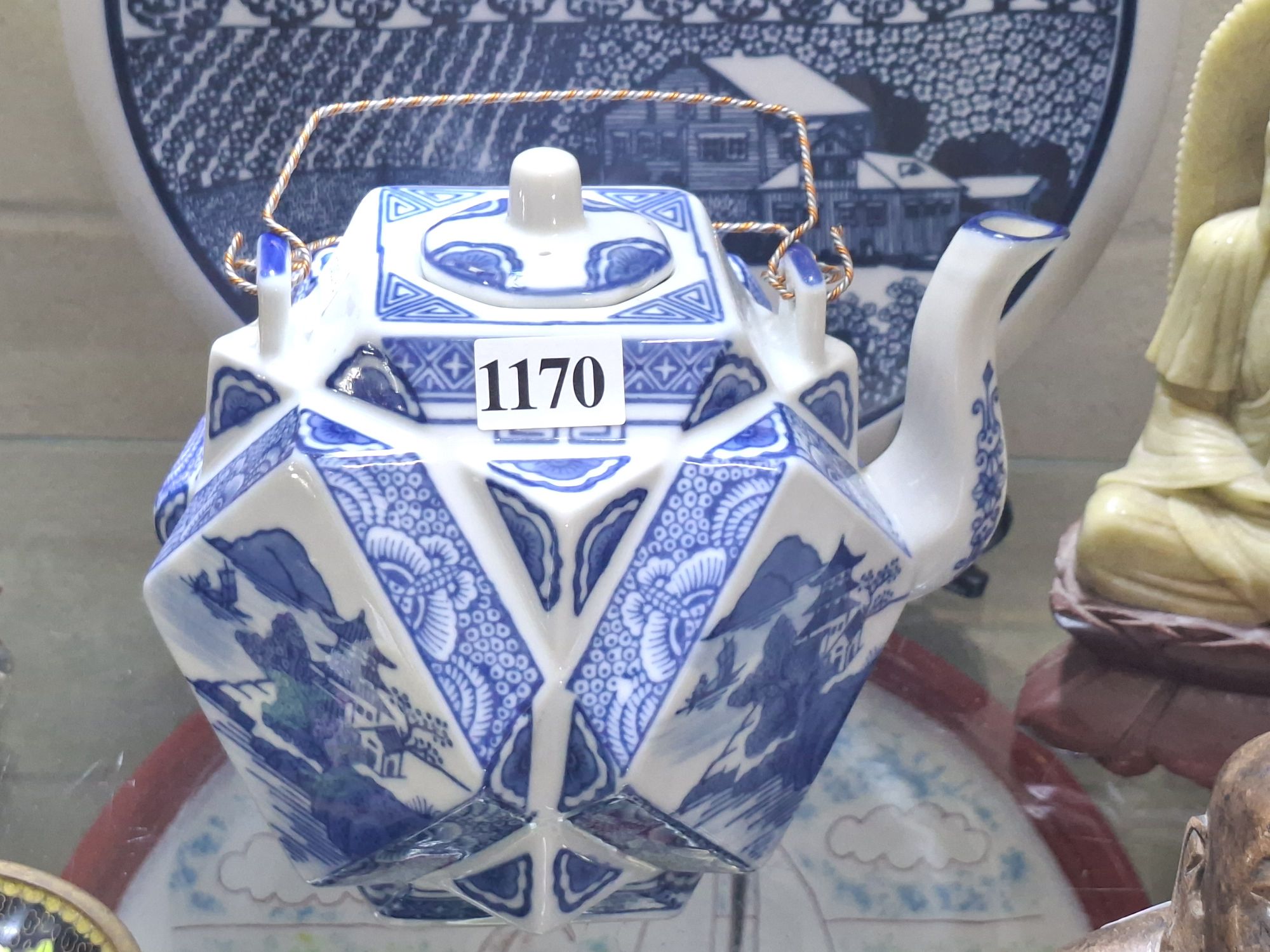 1170 · CHINESE TEAPOT