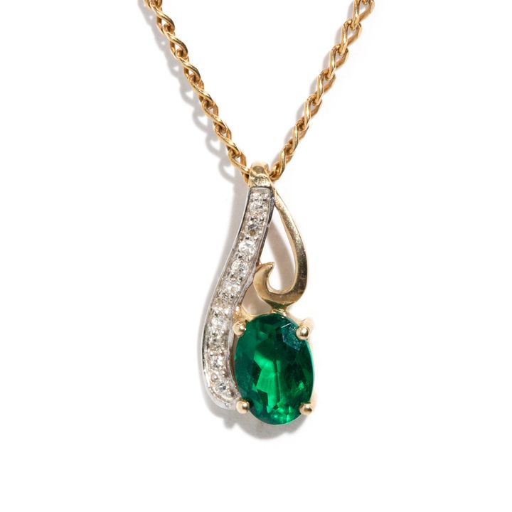9 Carat Gold Diamond & Synthetic Emerald with Chain