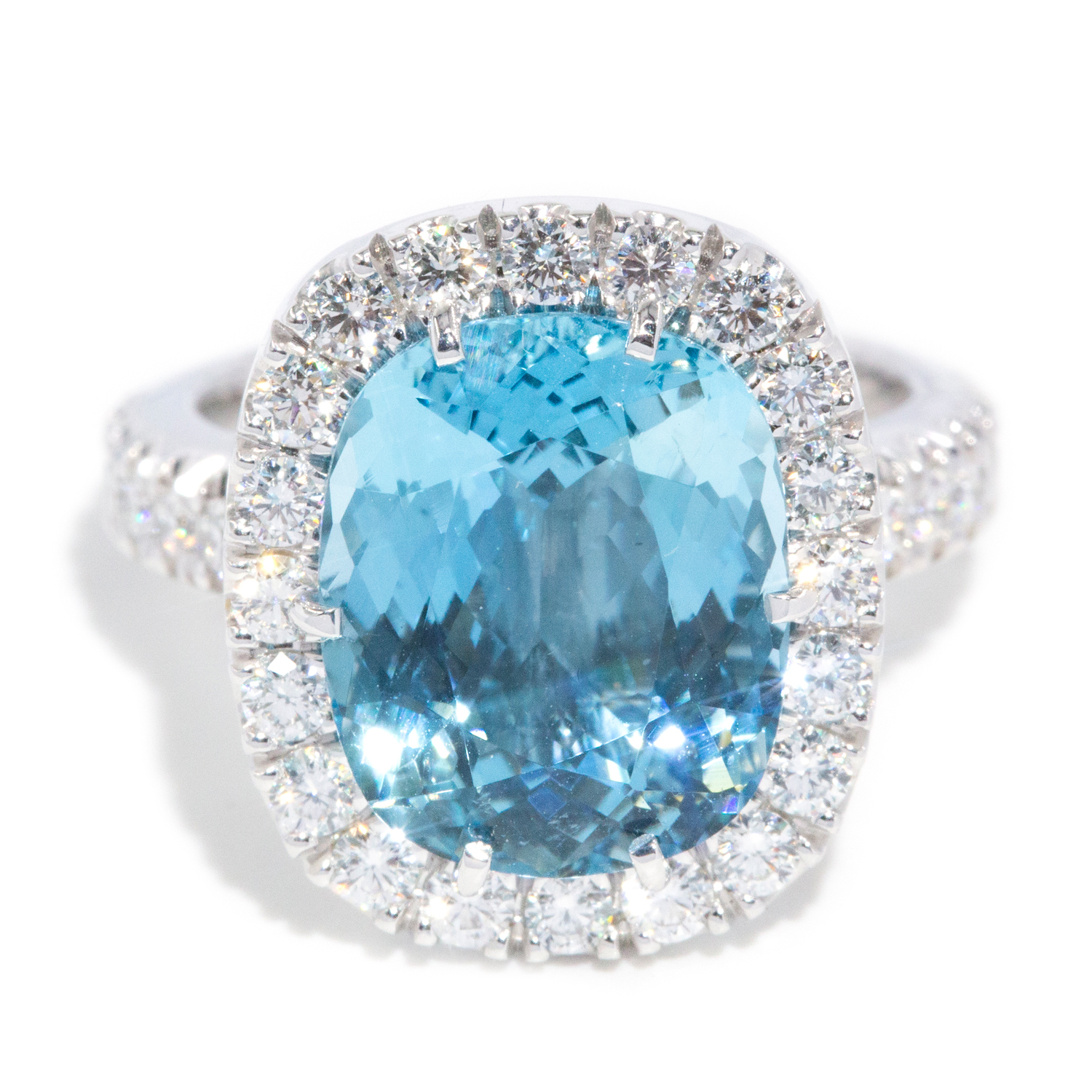 6.53ct Aquamarine & 0.68ct Diamond Ring