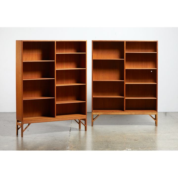 Borge Mogensen (Denmark, 1914 - 1972) for FDB - An excellent pair of 1950s Danish upright bookcases