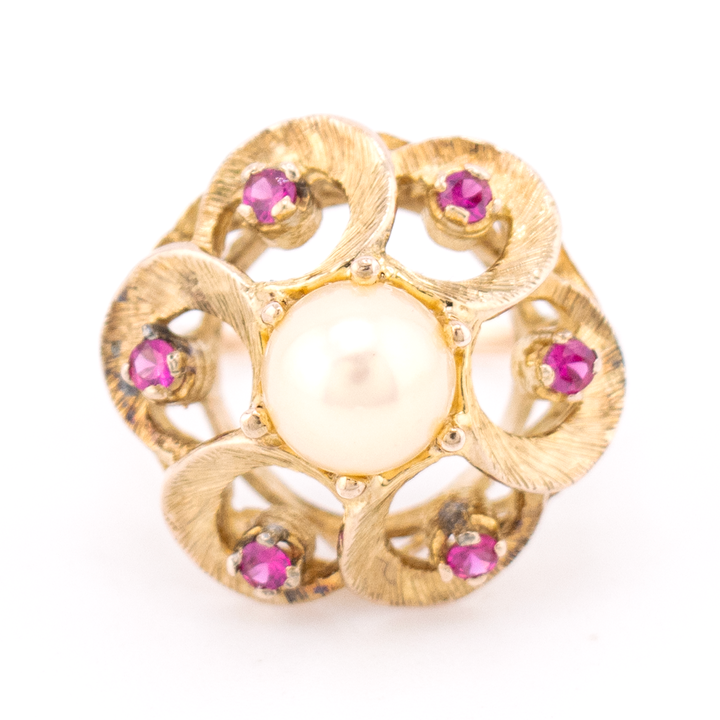 Anillo con perla y rubíes