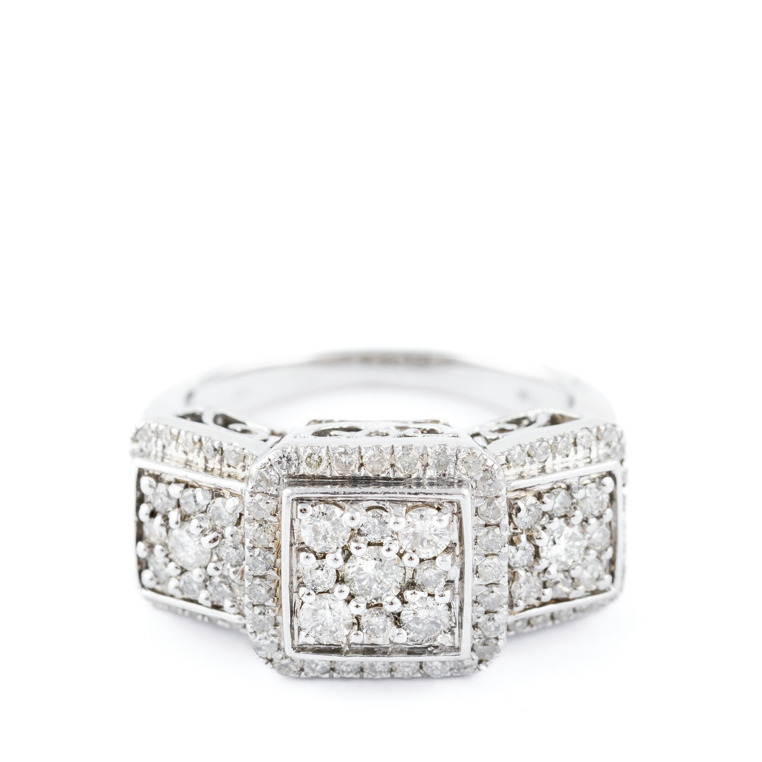 134 · 0.75 Carat Diamond Ring 10ct