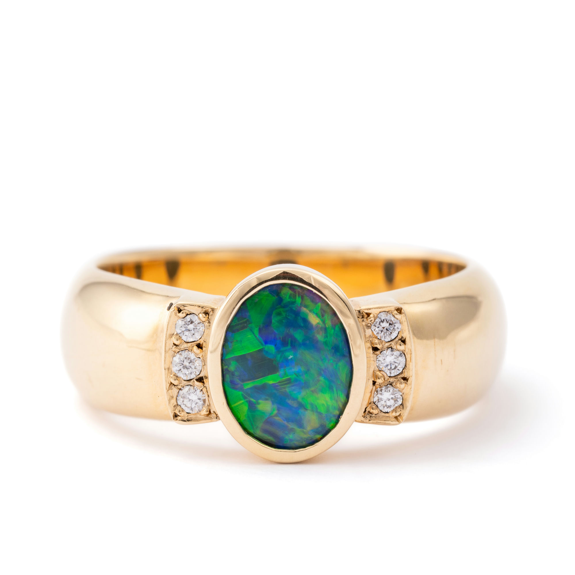 145 · Opal & Diamond Ring 18ct Gold