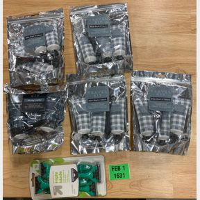 5X TRAVEL KIT WHITE BIRCH AND TOBACCO & UP AND UP TRIPLE BLADE 10 PACK