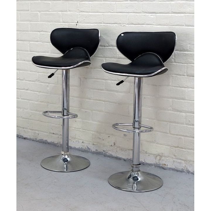PAIR OF TELESCOPIC KITCHEN STOOLS