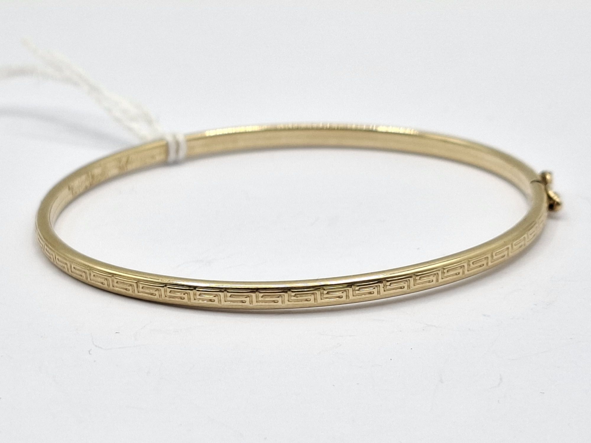 231 · ITALIAN 9CT FINE BANGLE