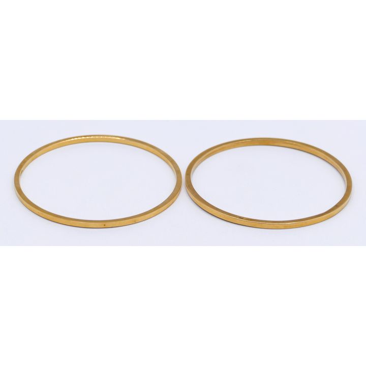 Pair of 18k Bangle Bracelets 2.6mm - 12.4 Grams TW