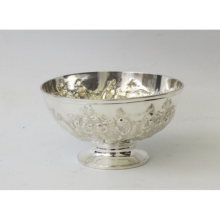 SMALL EARLY 20TH CENTURY SILVER ROSEBOWL, London 1917