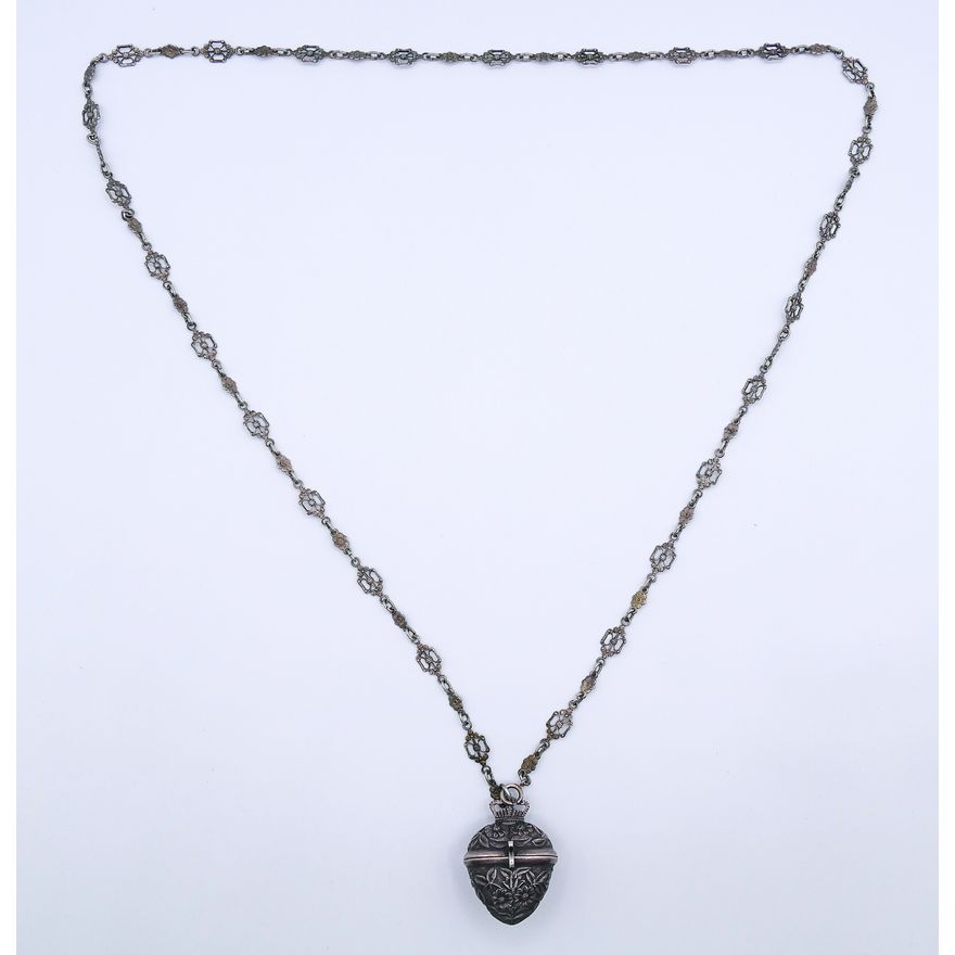 Box Antique Sterling Heart Scent Bottle Pendant Necklace