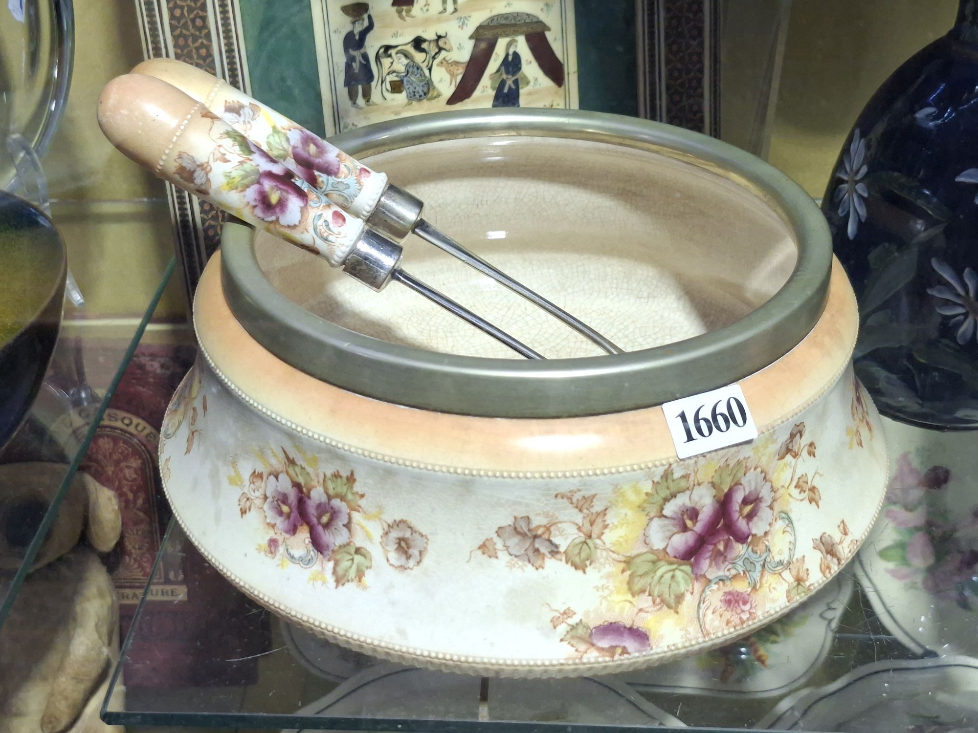 ENGLISH CERAMIC SALAD BOWL AND SERVERS