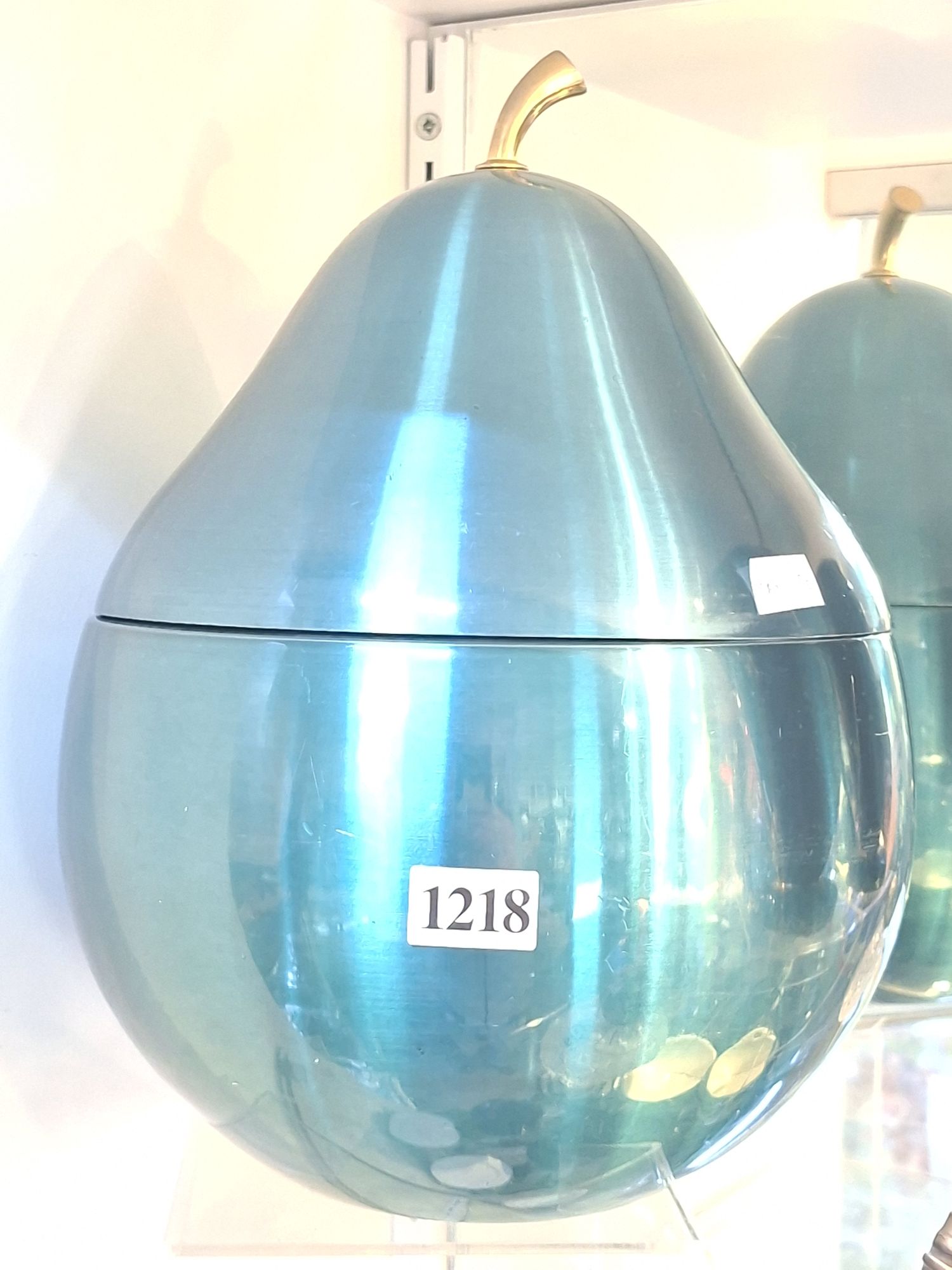 VINTAGE ICE BUCKET