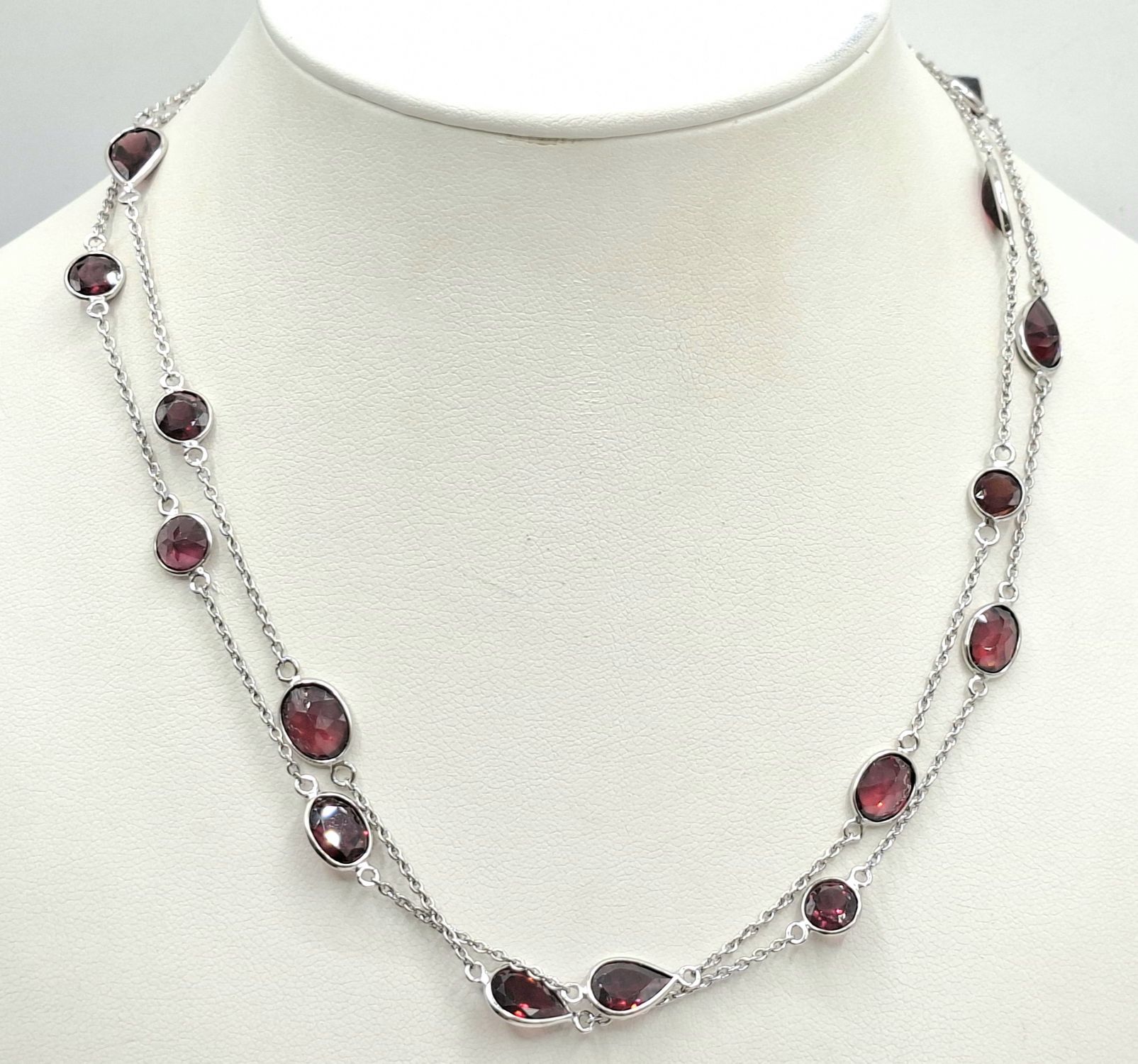 1085 · 925 STERLING SILVER NECKLACE