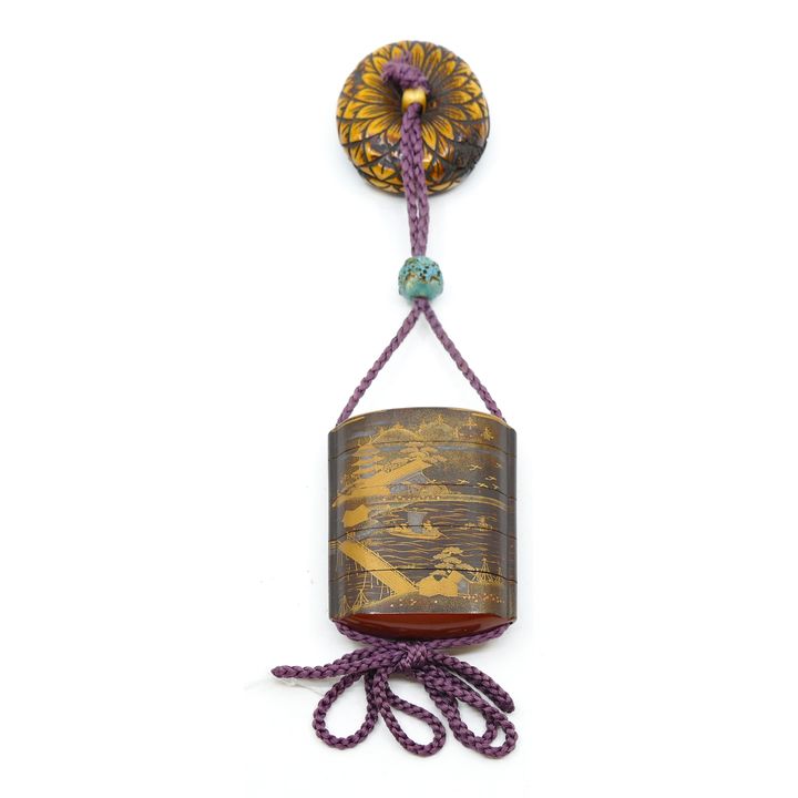 Antique Japanese Maki-e Lacquered Inro with Manju Netsuke