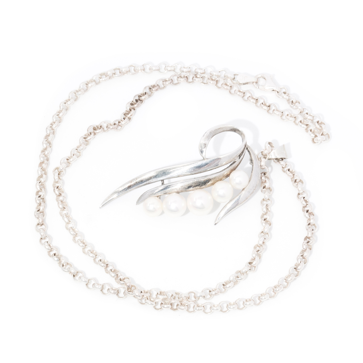 Silver Mikimoto pearl pendant