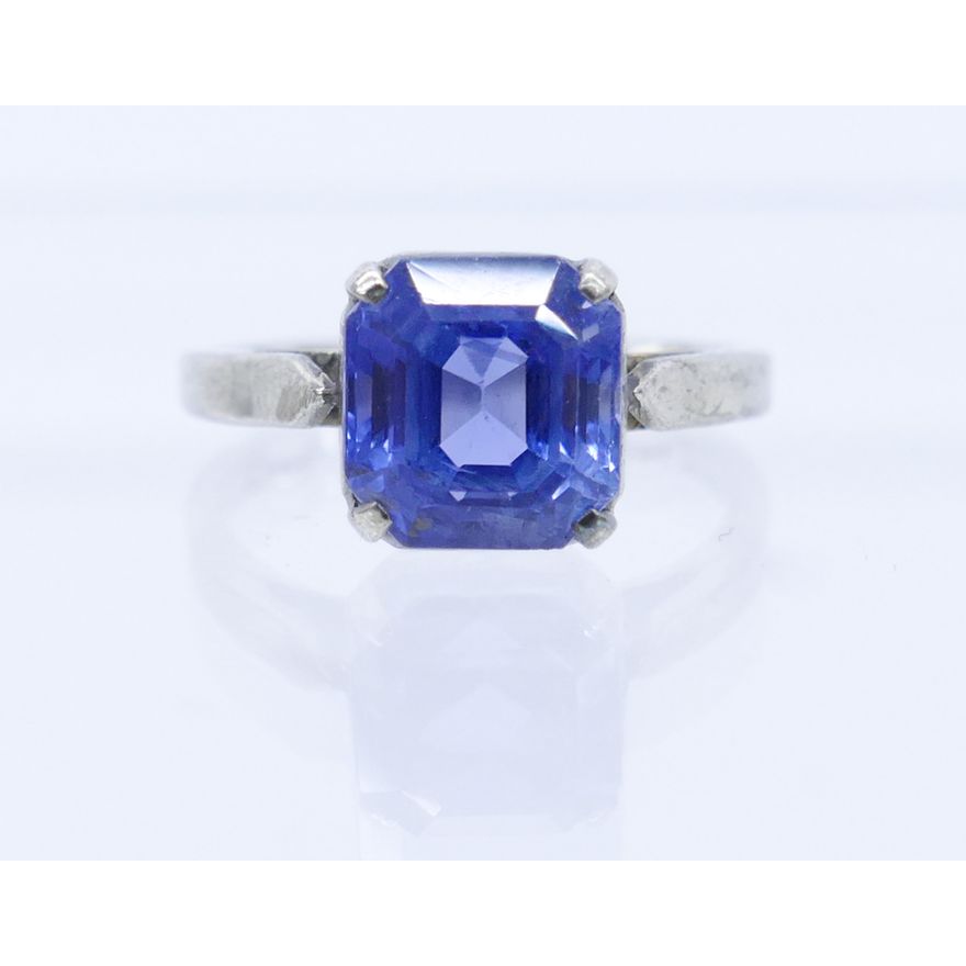 Ladies 4.5ct Sapphire and Sterling Ring