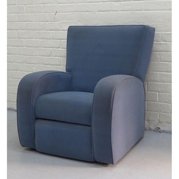 UPHOLSTERED RECLINER