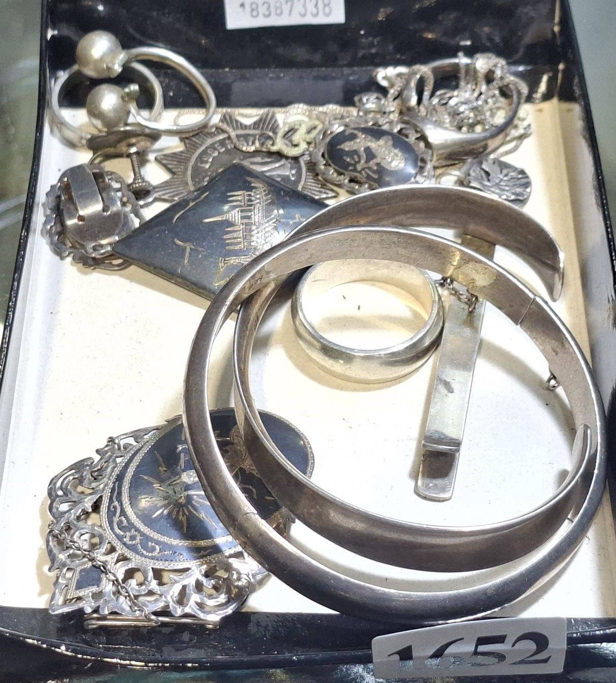 Quantity Silver Jewellery