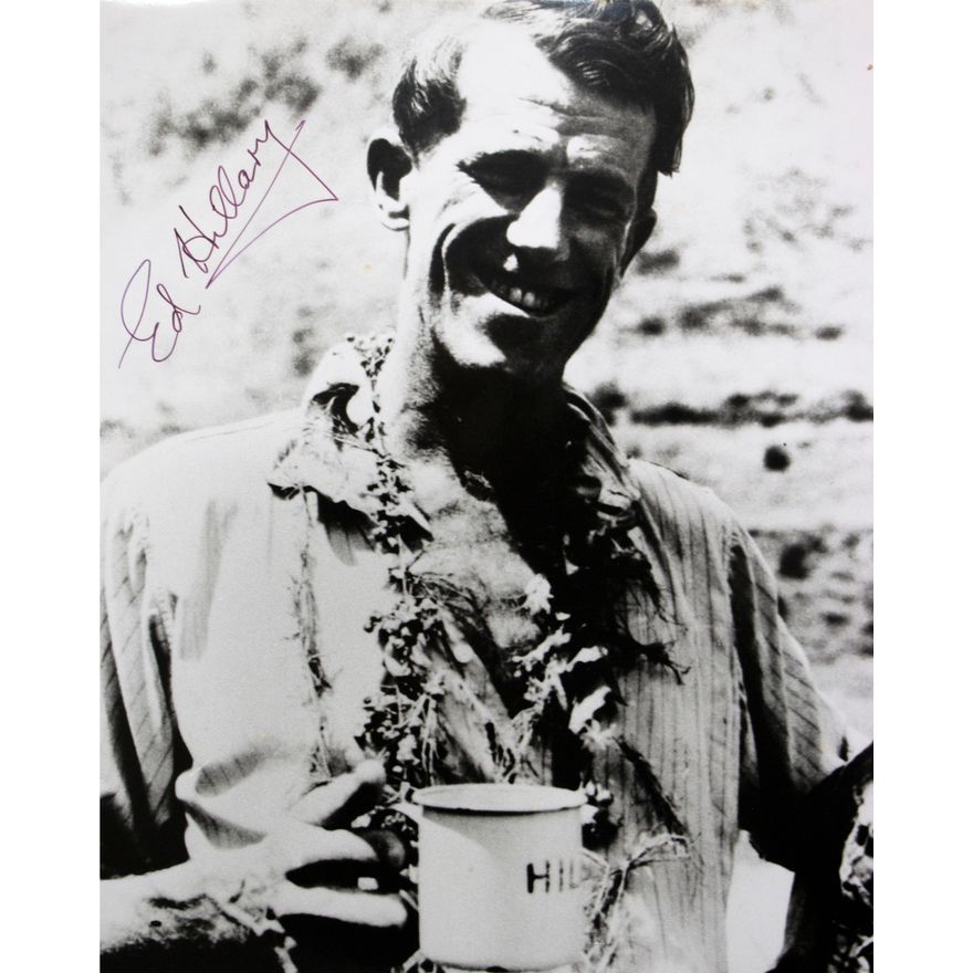 PHOTOGRAPH ,  SIR EDMUND HILLARY [signed]