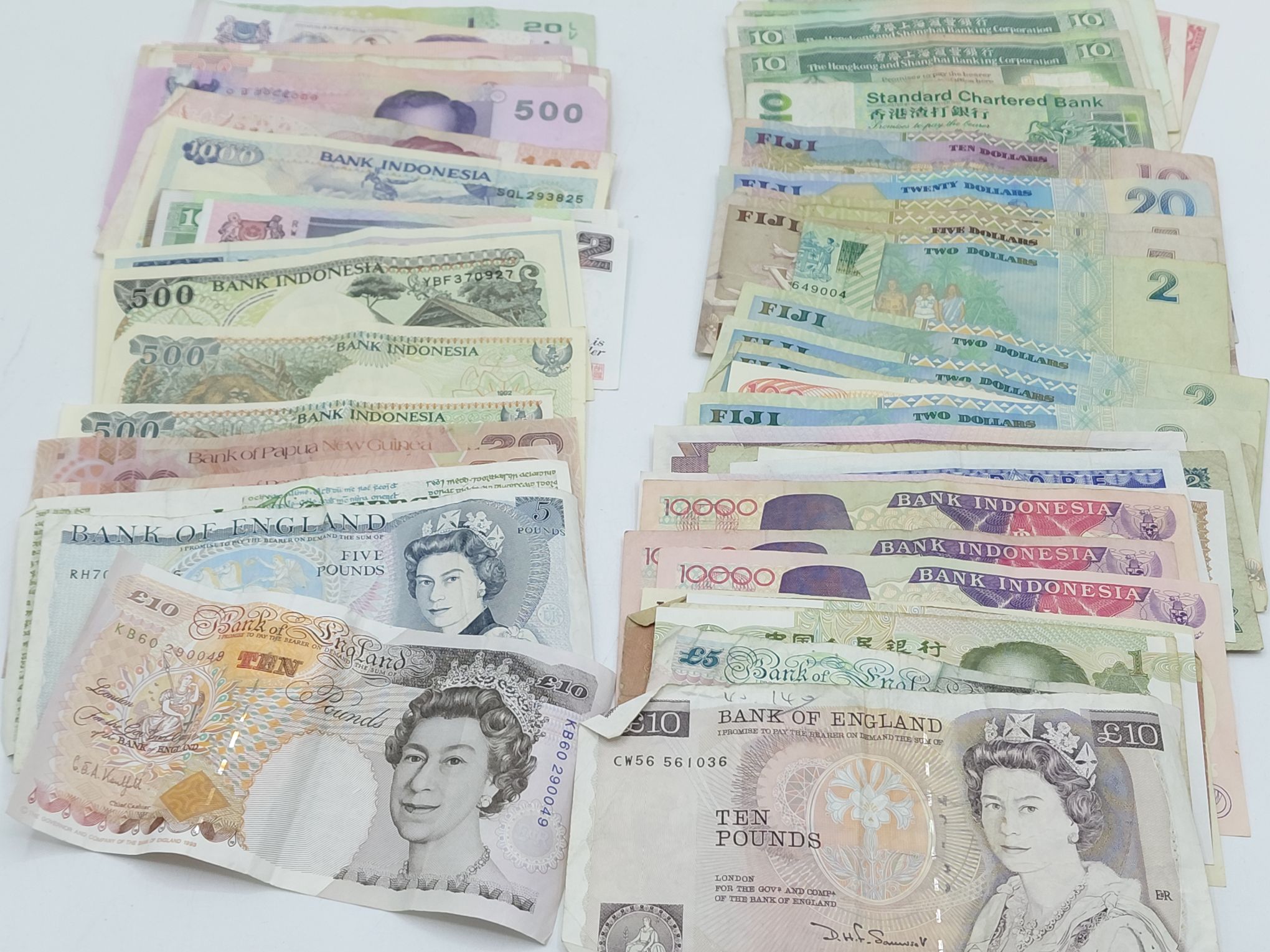 403 · GROUP LOT OF WORLD BANK NOTES