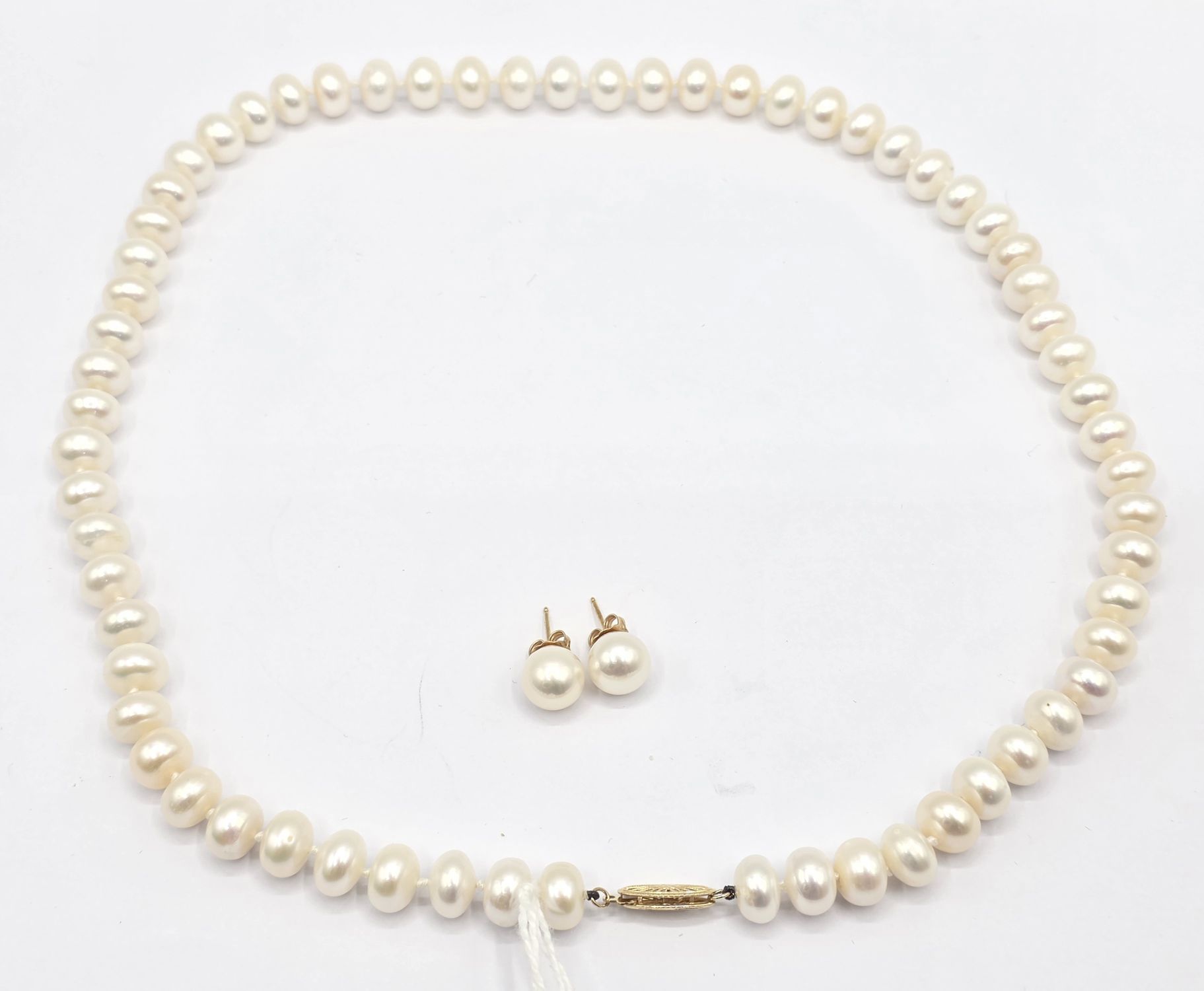 14ct Gold And Pearl Jewellery Suite