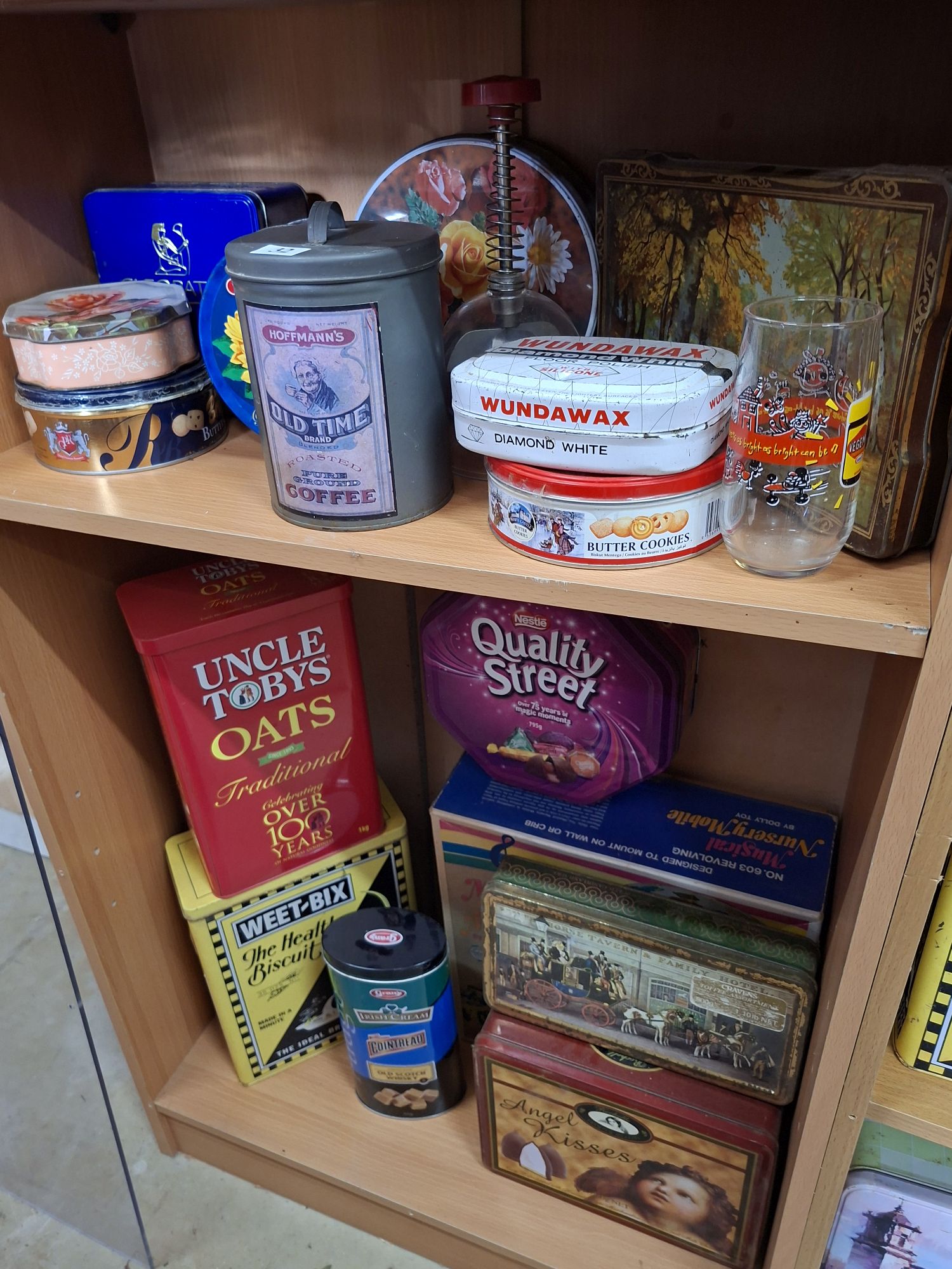 32 · ASSORTED TINS