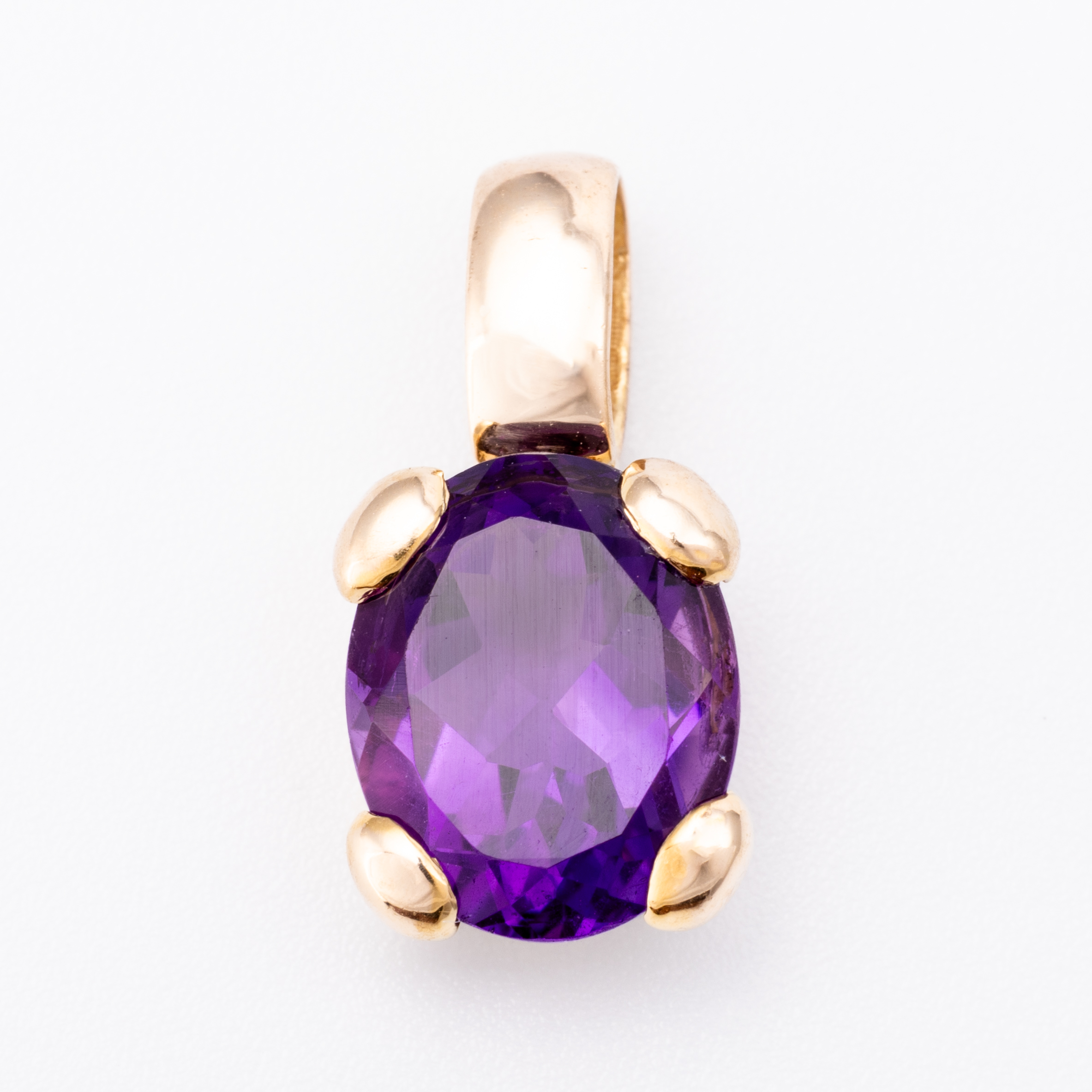 346 · Amethyst 9ct Gold Pendant
