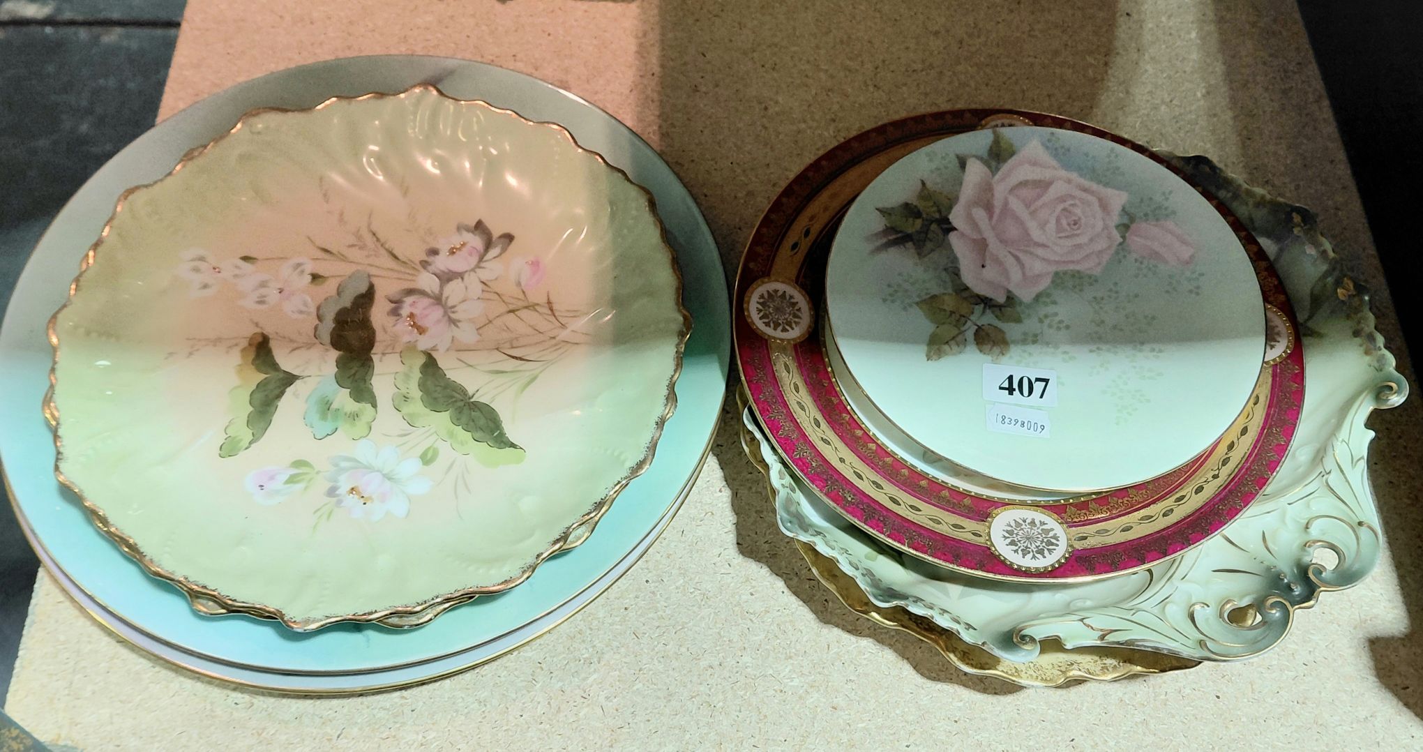 407 · ROYAL WORCESTER AND EUROPEAN PLATES