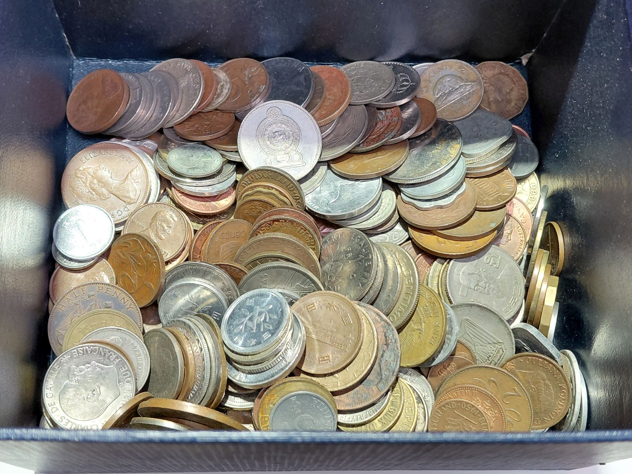 133 · WORLD COINS