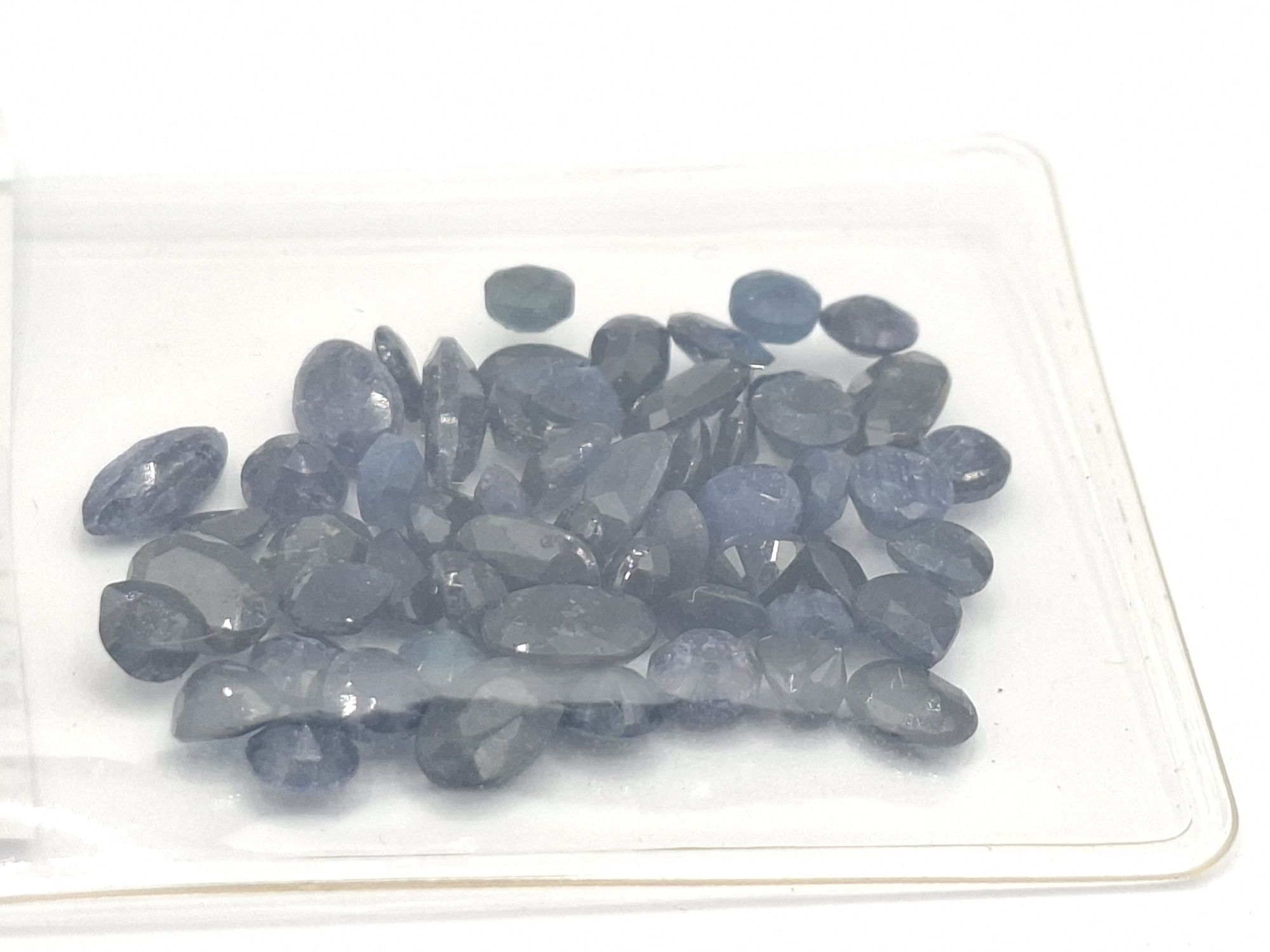 67 · SAPPHIRE GEMSTONES