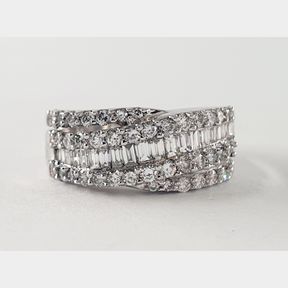 18CTWHITE GOLD DRESS RING WITH 1.00CT OF ASSSORTED DIAMONDS - 51929/3428