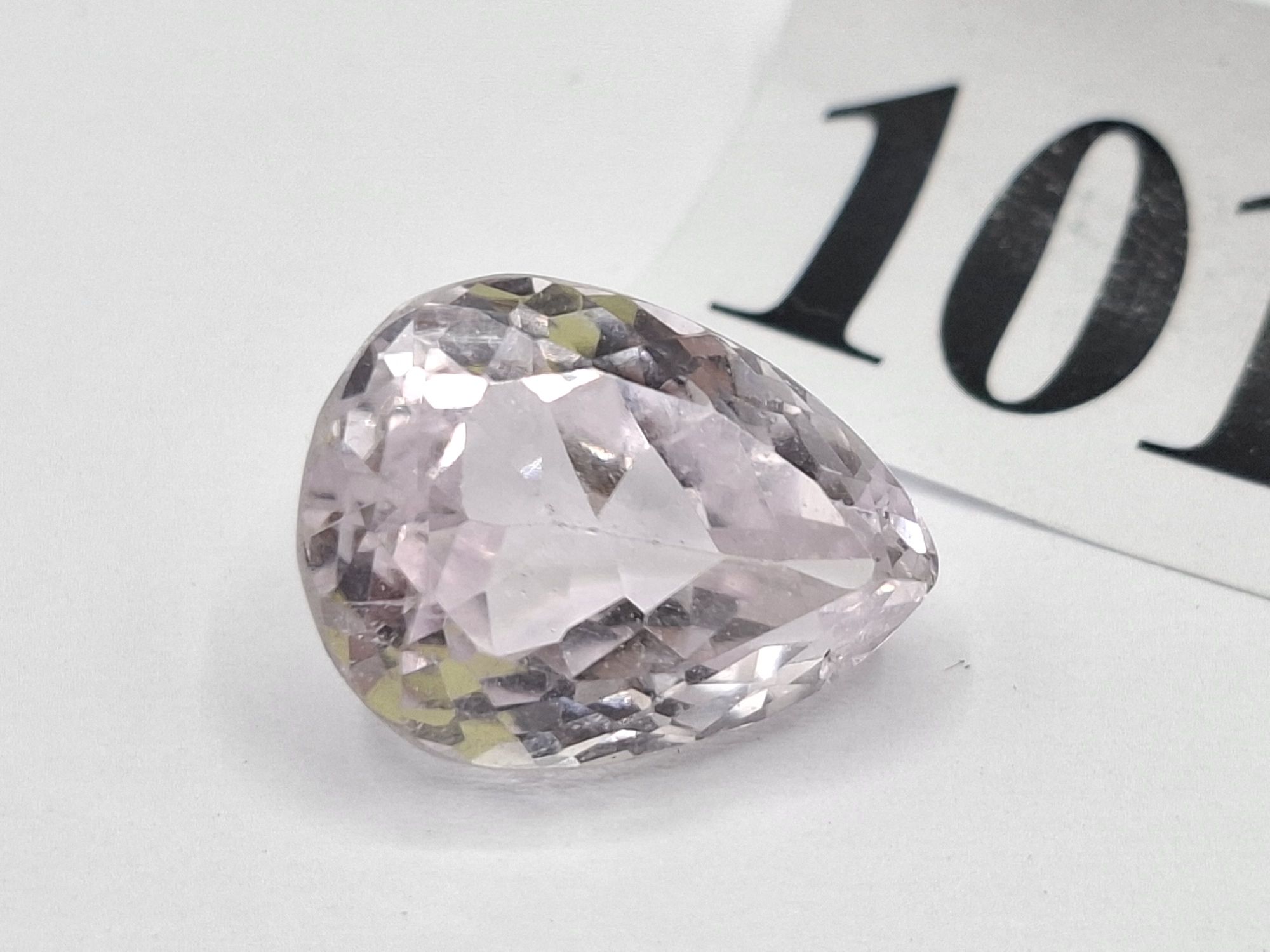 1013 · BRIGHT KUNZITE LOOSE STONE